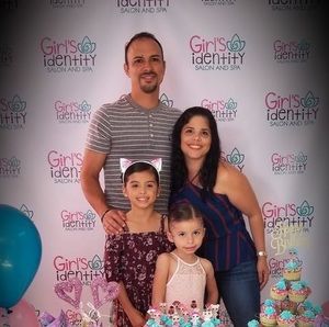 Meet your Posher, Neyssa